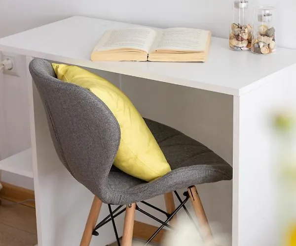 Daire Dreamcatcher's By Rv