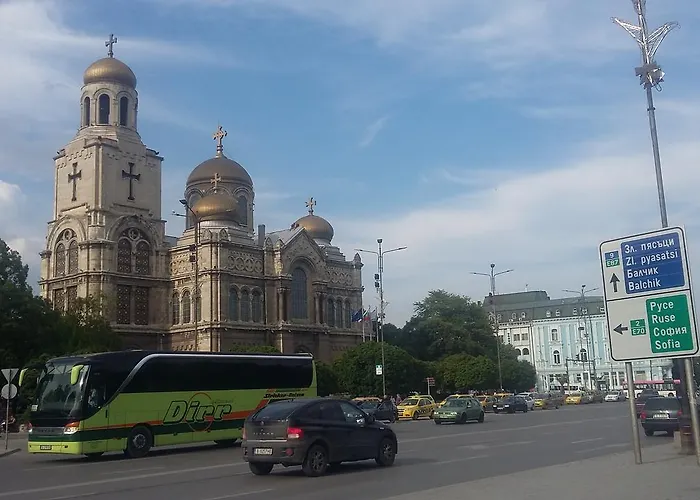 Dreamcatcher's By Rv Varna